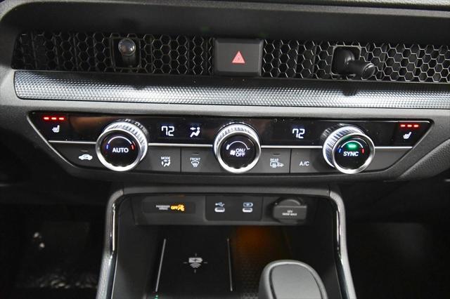 Photo of 2026 Platinum White Pearl Honda CR-V Hybrid