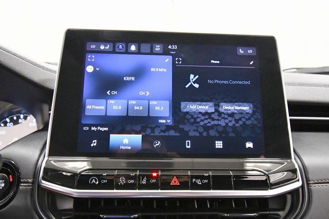 Photo of 2023 Redline Pearlcoat Jeep Compass