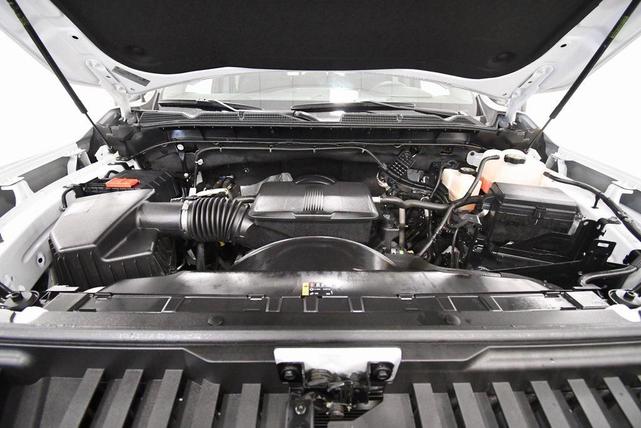 Photo of 2023 Summit White GMC Sierra 2500