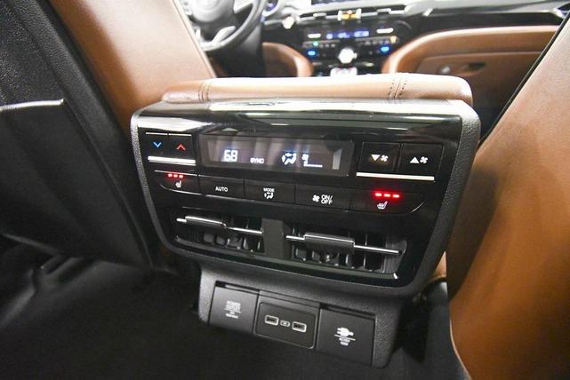 Photo of 2023 Liquid Carbon Metallic Acura MDX