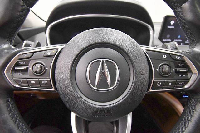 Photo of 2023 Liquid Carbon Metallic Acura MDX