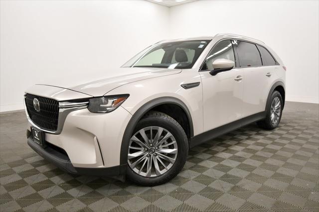 Photo of 2024 Platinum Quartz Mazda CX-90