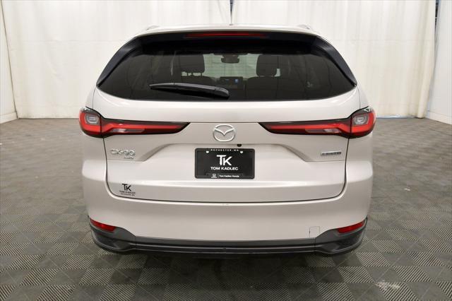 Photo of 2024 Platinum Quartz Mazda CX-90