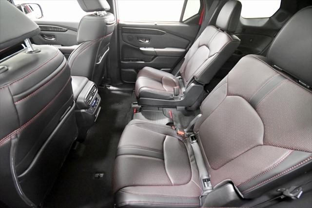 Photo of 2025 Platinum White Pearl Honda Pilot