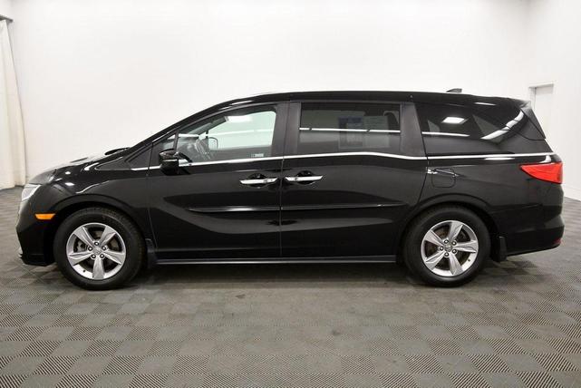Photo of 2018 Black Honda Odyssey