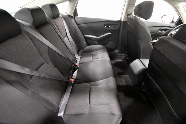 Photo of 2025 Solar Silver Metallic Honda Accord