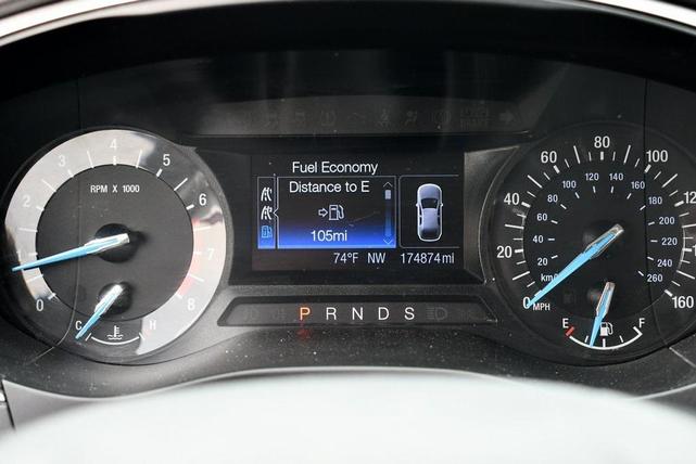 Photo of 2013 Blue Ford Fusion