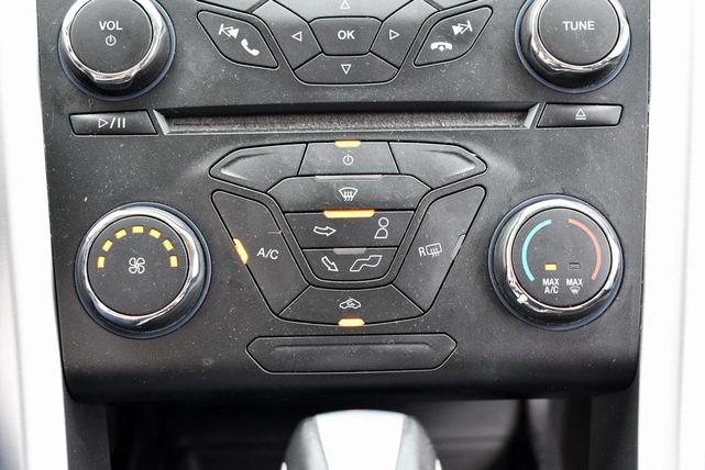 Photo of 2013 Blue Ford Fusion