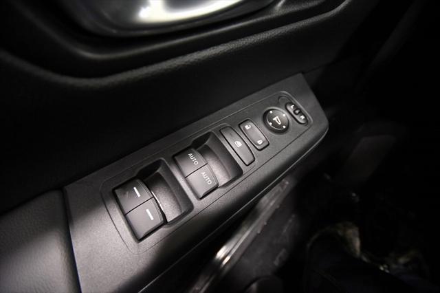 Photo of 2026 Platinum White Pearl Honda CR-V
