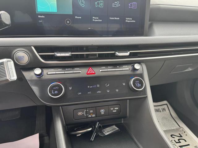 Photo of 2025 Abyss Black Hyundai SONATA