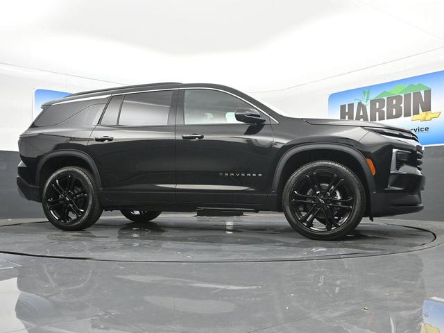 Photo of 2026 Mosaic Black Metallic Chevrolet Traverse