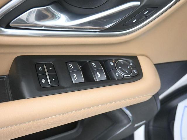 Photo of 2024 Iridescent Pearl Tricoat Chevrolet Tahoe