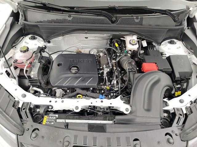 Photo of 2025 White Chevrolet Trailblazer