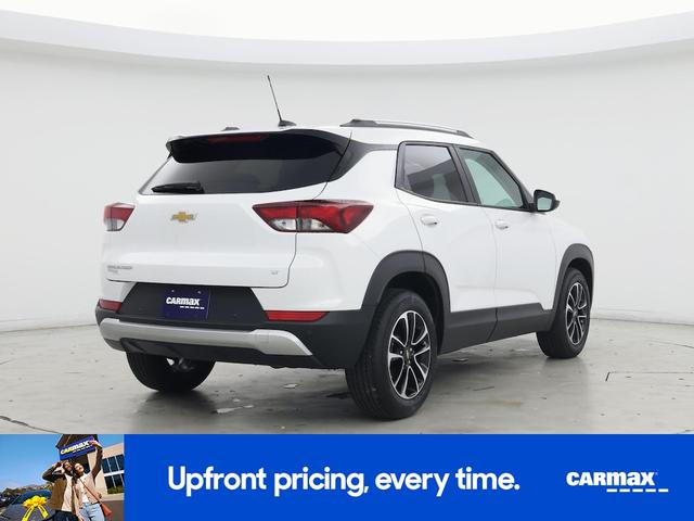 Photo of 2025 White Chevrolet Trailblazer