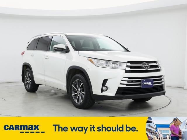 2017 Toyota Highlander