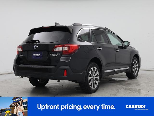 Photo of 2019 Black Subaru Outback