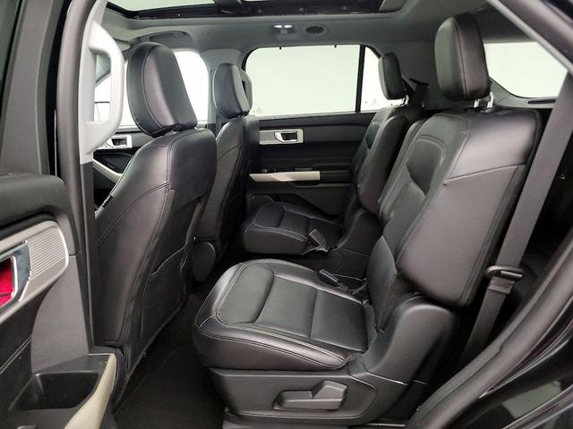 Photo of 2021 Black Ford Explorer