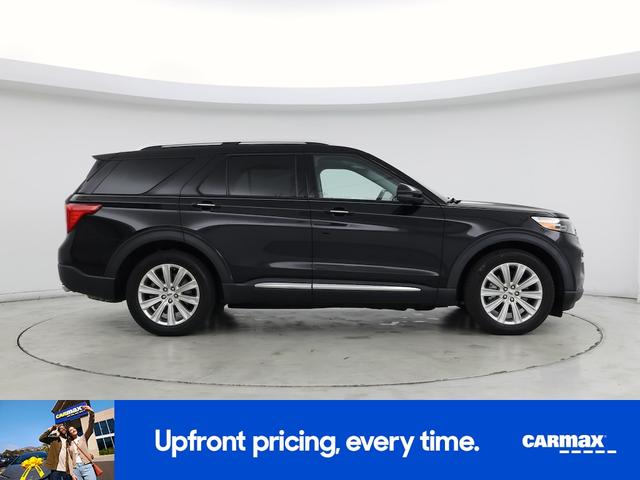 Photo of 2021 Black Ford Explorer