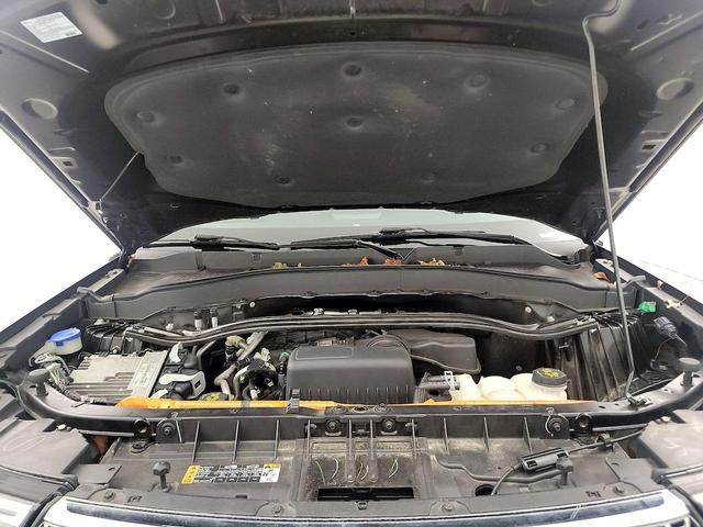 Photo of 2021 Black Ford Explorer