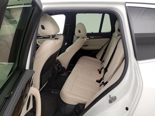 Photo of 2018 White BMW X3