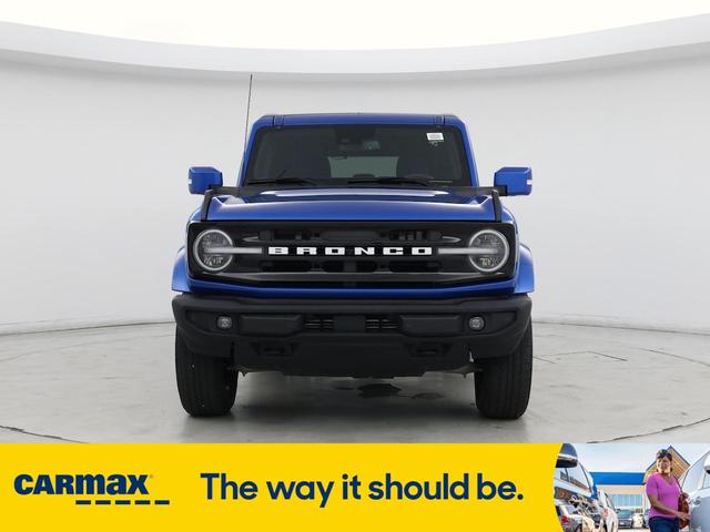 Photo of 2023 Blue Ford Bronco