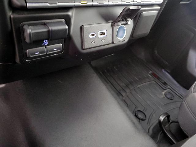 Photo of 2021 Black GMC Sierra 1500