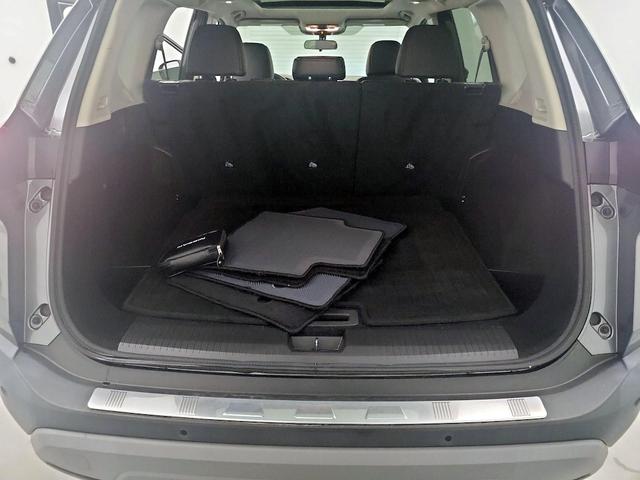 Photo of 2021 Gray Nissan Rogue