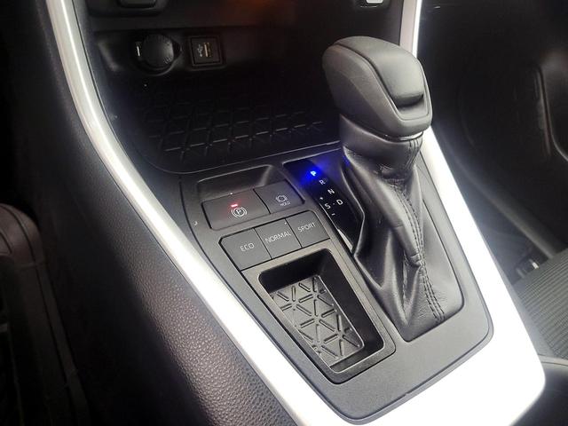 Photo of 2024 Gray Toyota RAV4