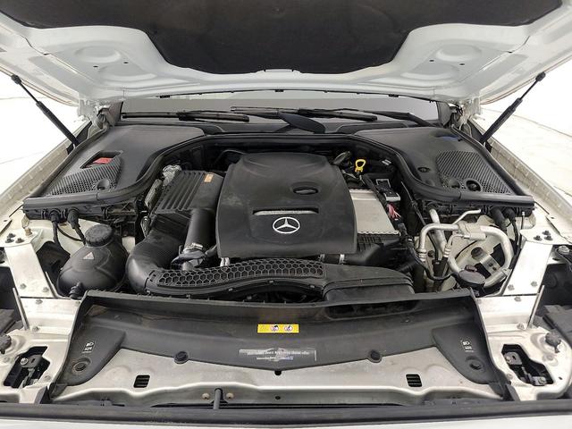 Photo of 2017 White Mercedes-Benz E-Class