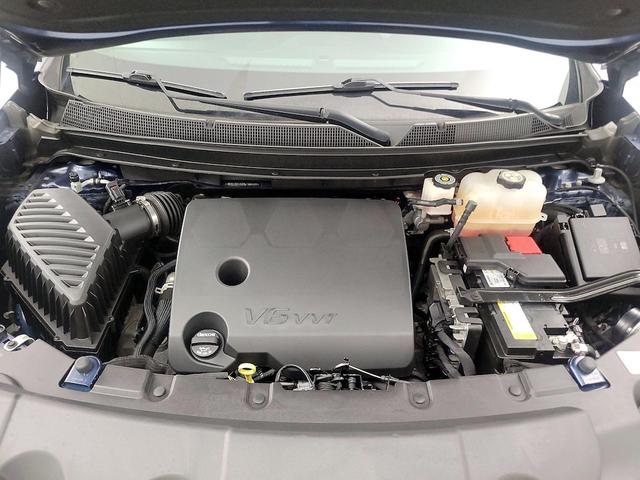 Photo of 2022 Blue Chevrolet Traverse