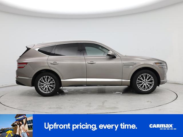 Photo of 2021 Gold Genesis GV80