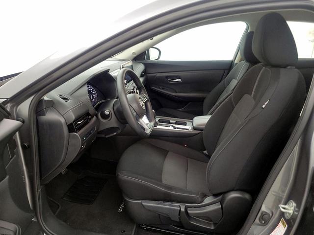 Photo of 2024 Gray Nissan Sentra