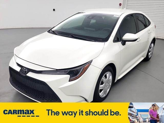 Photo of 2020 White Toyota Corolla