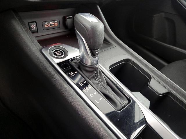 Photo of 2024 Gray Nissan Sentra