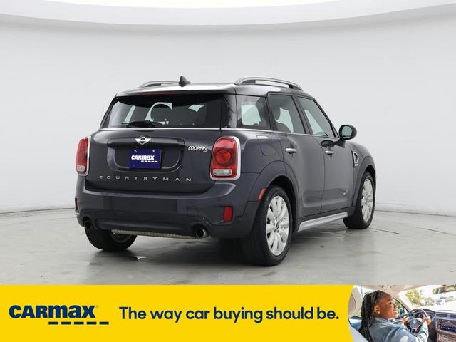 Photo of 2017 Gray MINI Countryman
