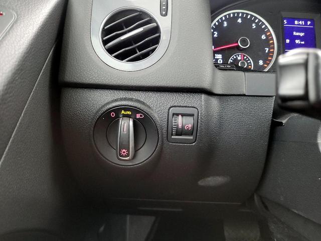Photo of 2017 Black Volkswagen Tiguan