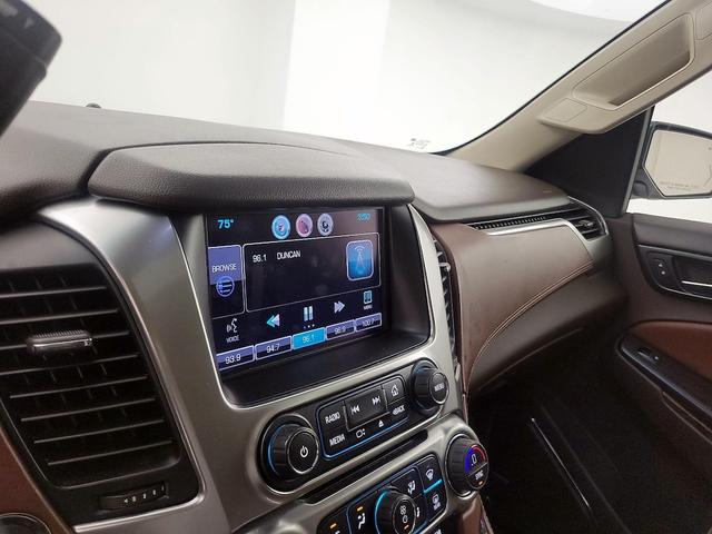 Photo of 2015 White Chevrolet Tahoe