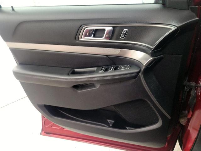 Photo of 2019 Red Ford Explorer