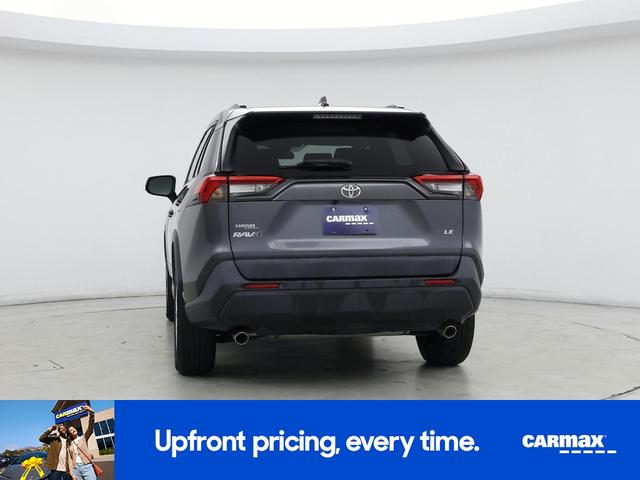 Photo of 2019 Gray Toyota RAV4