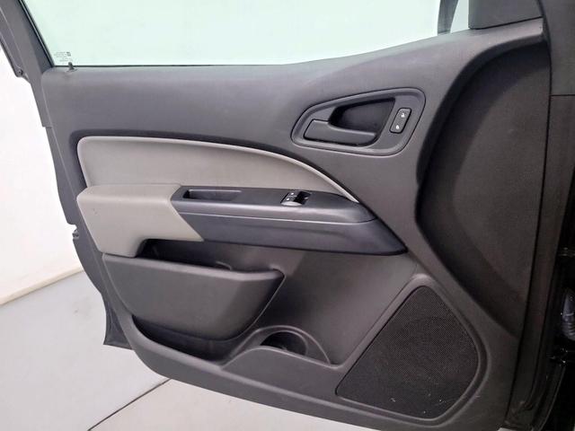 Photo of 2018 Black Chevrolet Colorado