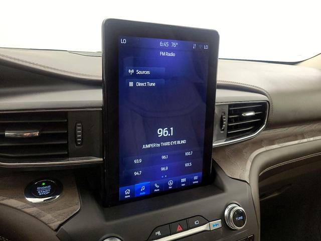 Photo of 2020 Blue Ford Explorer