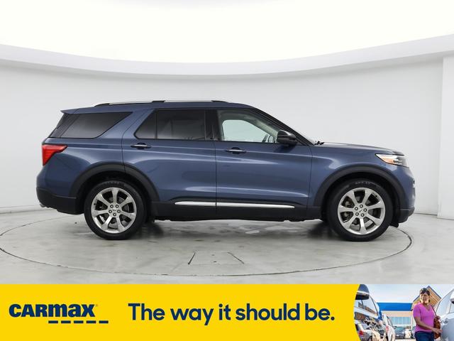 Photo of 2020 Blue Ford Explorer