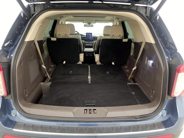 Photo of 2020 Blue Ford Explorer