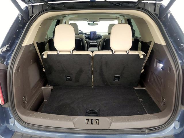 Photo of 2020 Blue Ford Explorer