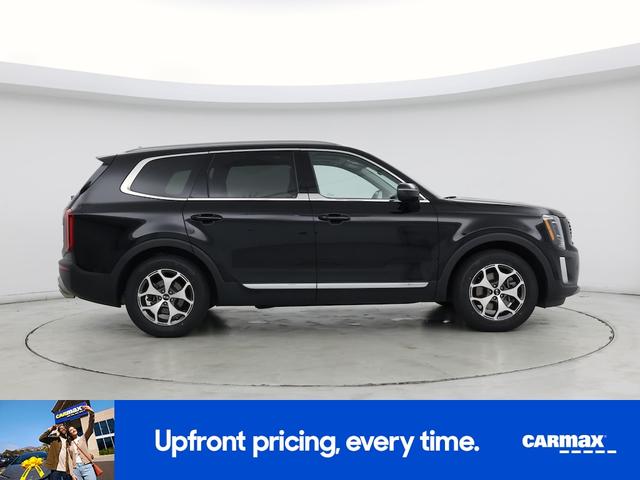 Photo of 2020 Black Kia Telluride