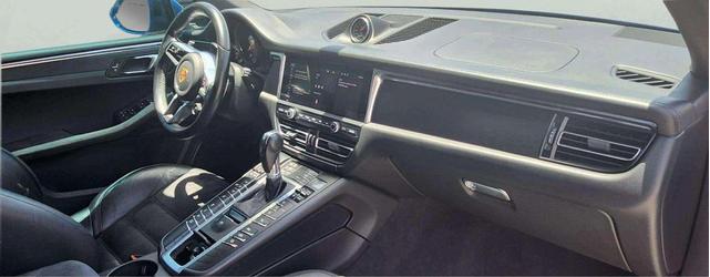 Photo of 2021 Blue Porsche Macan