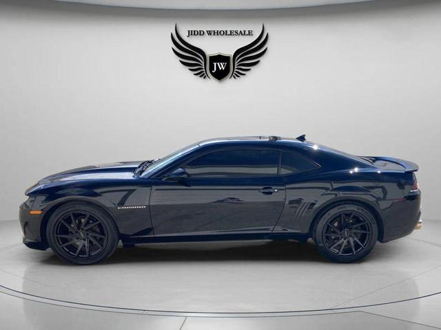 Photo of 2015 Black Chevrolet Camaro