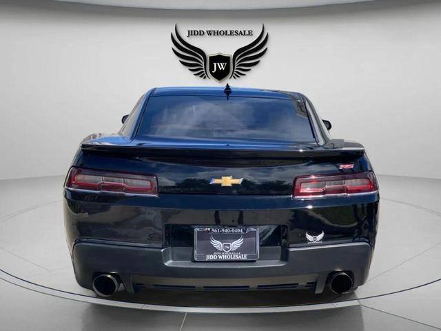 Photo of 2015 Black Chevrolet Camaro