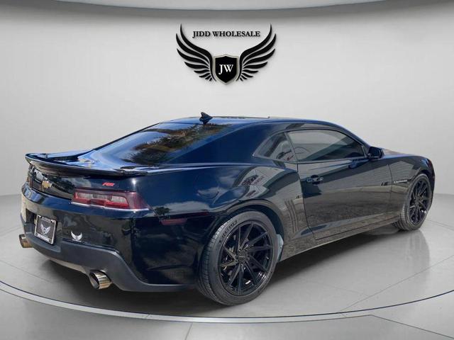 Photo of 2015 Black Chevrolet Camaro
