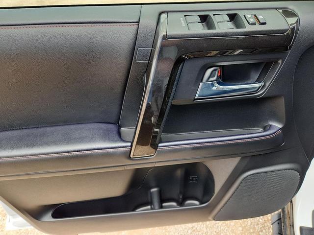 Photo of 2024 Ice Cap Toyota 4Runner